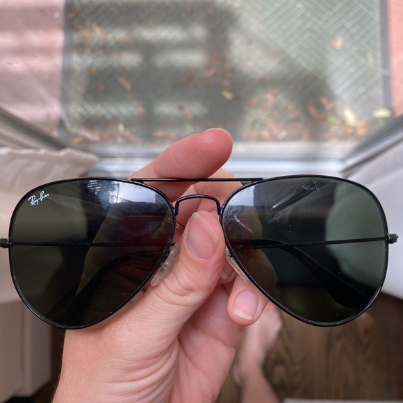 black aviator ray bans great condition